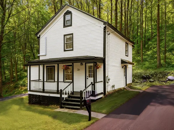 37 Maple Avenue, Highland, NY 12528