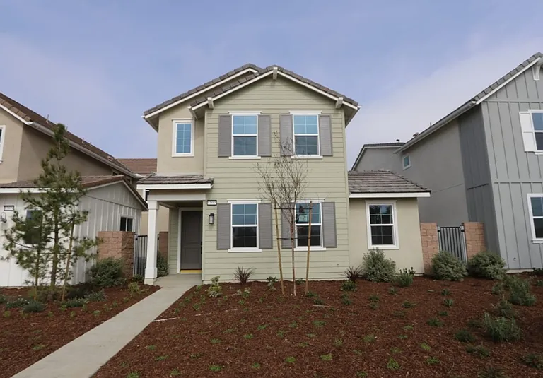 13885 Sedum Ln — Photo 1