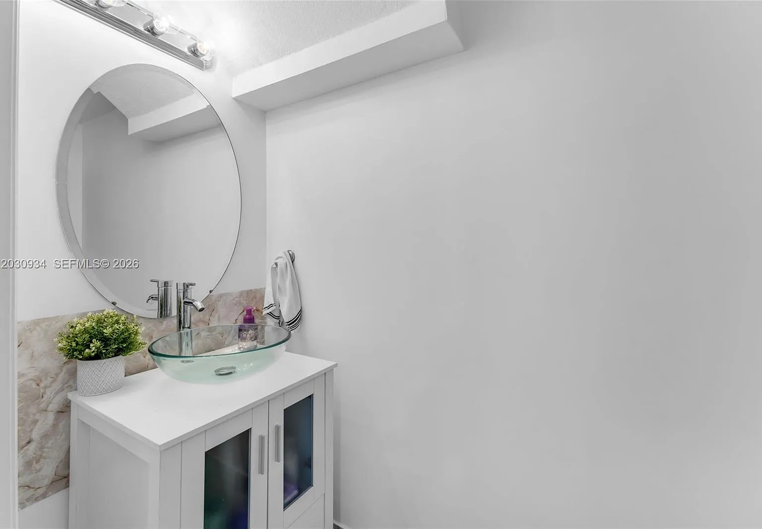 3 bed, 1441 sqft, $2,750 — Photo 4