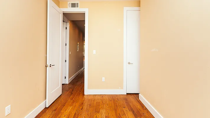 Rented by Nooklyn NYC LLC | media 14