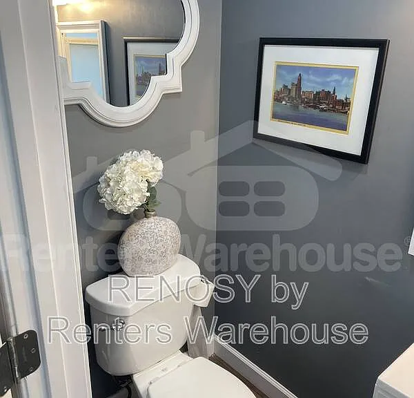 815 Chauncey Ave — Photo 4