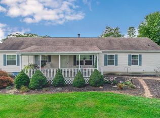 9825 High Point Rd, Thornville, OH 43076