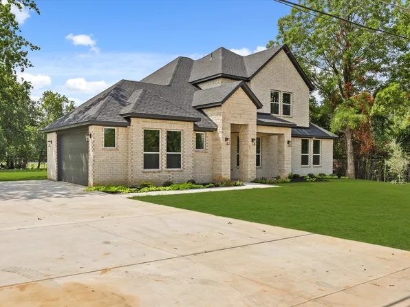 5500 J R Hawkins Rd, Kennedale, TX 76060