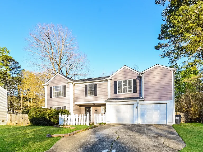 2932 Carrie Farm Rd NW — Photo 2