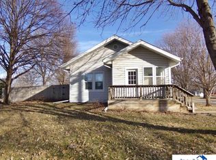 1722 Washington St, Beatrice, NE 68310