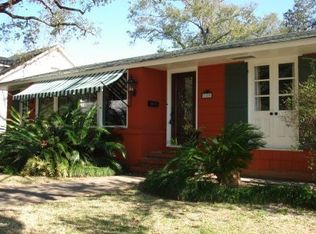 120 E Circuit Dr, Beaumont, TX 77706