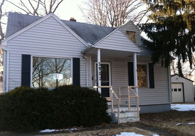 1st image of 2421 Inglewood Ct