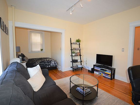 2nd image of 15 Park Dr APT 5