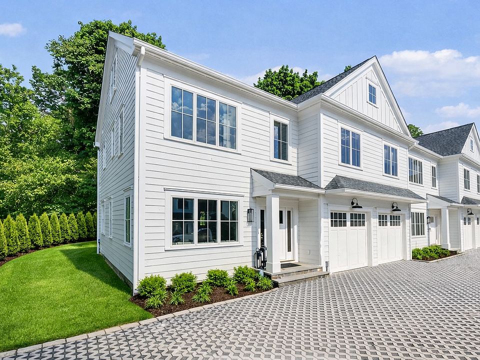 Brand New Luxury Construction at The South Water Collection a boutique offering high end townhomes designed to elevate coastal living in Greenwich.