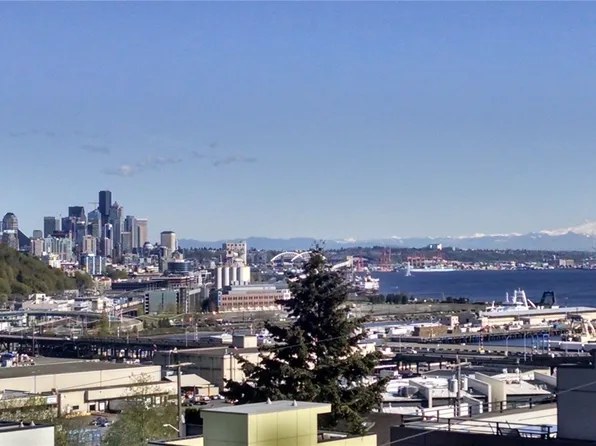 2100 Thorndyke Avenue W #301, Seattle, WA 98199