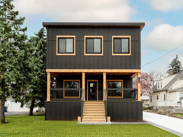 10932 S Nagle Ave, Worth, IL 60482