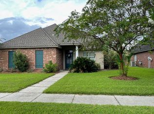 4128 Poplar Grove Dr, Addis, LA 70710