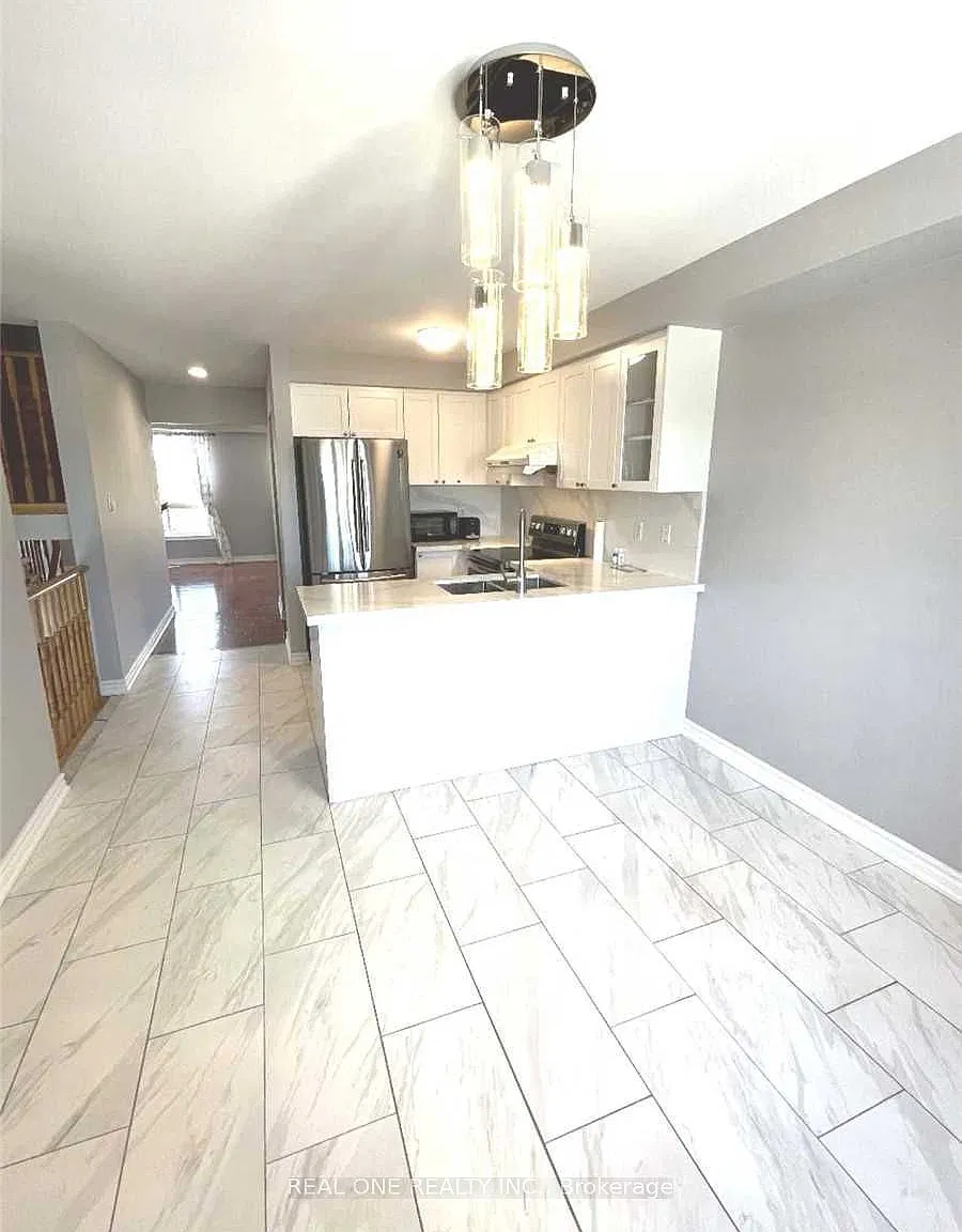 4 bed, $3,100 — Photo 3