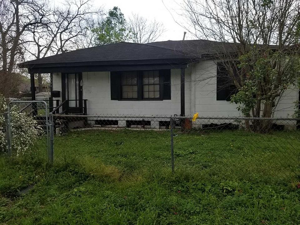 1st image of 4040 Europa St