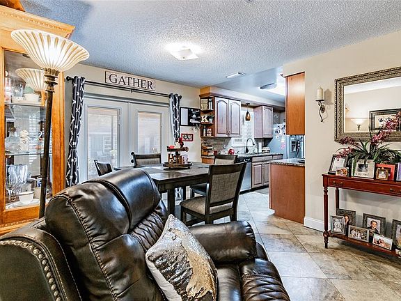 5th image of 4834 Citrus Dr