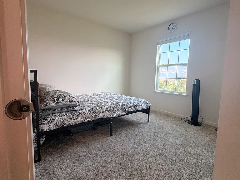 2411 Fairfield Ave — Photo 13