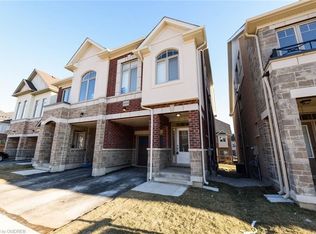 3958 Leonardo St, Burlington, ON L7M0Z7