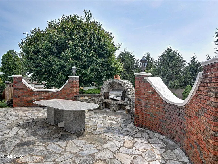 418 Atlantic Ave — Photo 8