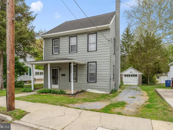 44 Church St, Woodstown, NJ 08098