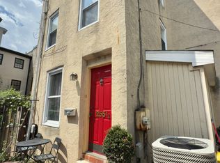 255 Fulton St #1/2, Philadelphia, PA 19147