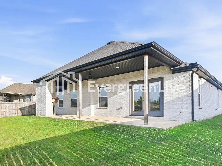 4346 W Barhem Dr — Photo 14