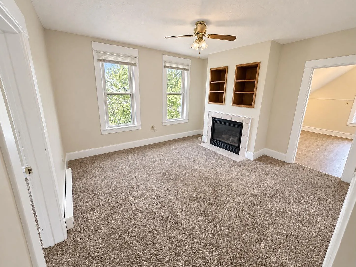 2 bed, $1,125 — Photo 3