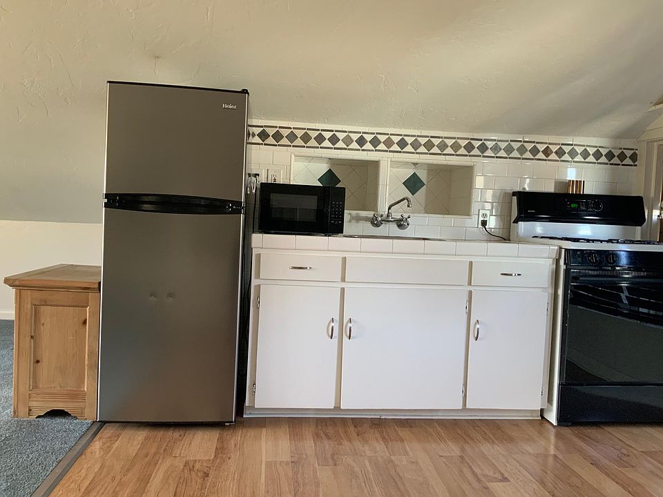 1st image of 549 E McKinley Ave