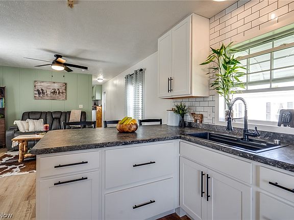 5th image of 4400 Melrose Dr 89-lot 89