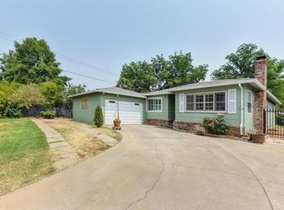 90 Malone Ct, Sacramento, CA 95820
