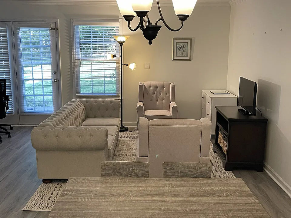 316 Standish Dr