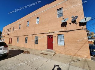 5633-5635 Calumet Avenue, Hammond, IN 46320