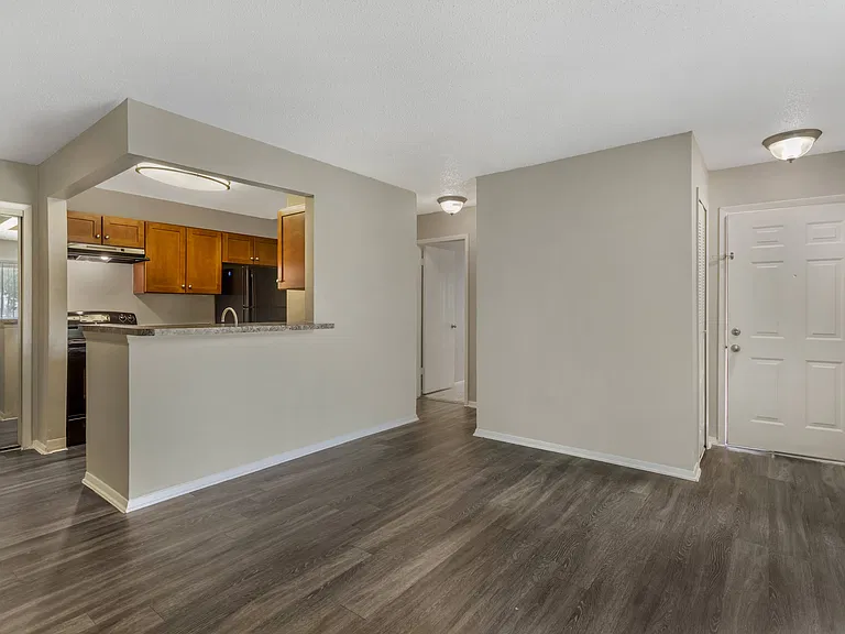 Vue at Baymeadows — Photo 22