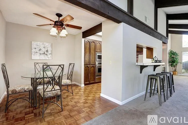 9101 Yount Ct — Photo 15