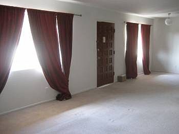 1st image of 2421 N Beachwood Dr APT 3
