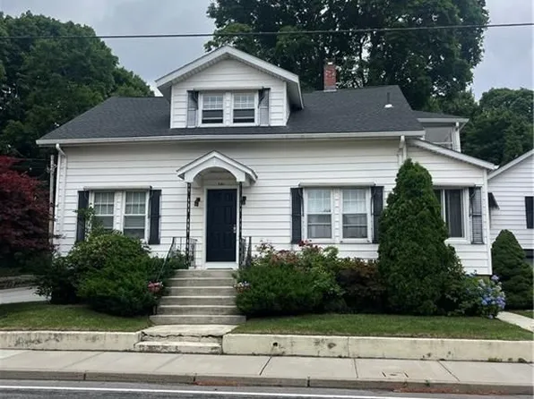 581 Woonasquatucket Ave Floor 2, North Providence, RI 02911