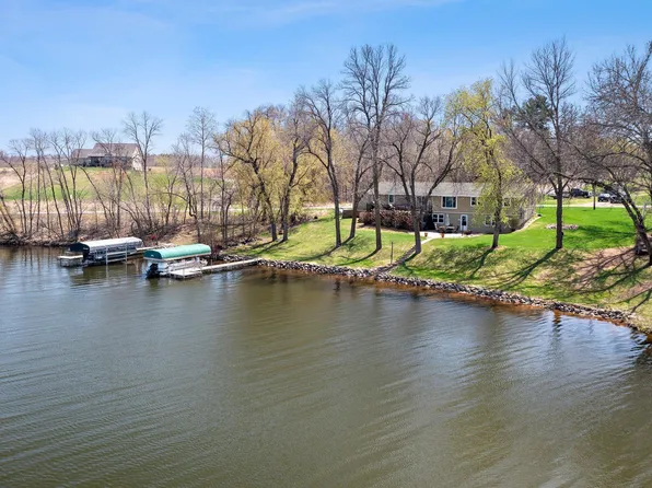 4991 337th Ave NE, Cambridge, MN 55008