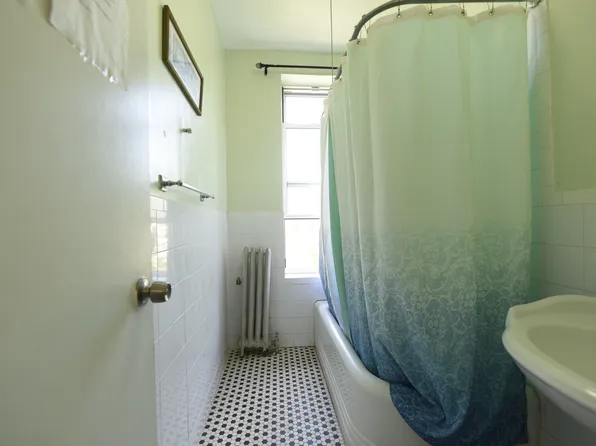 409 East 139th Street image 16 of 21