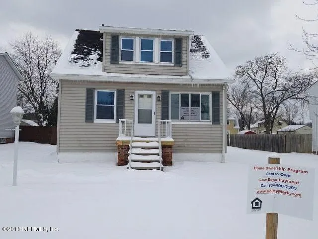 15320 Longvale Ave photo 1