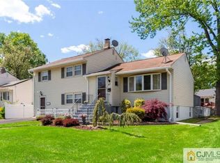 67 Mercury Ave, Colonia, NJ 07067