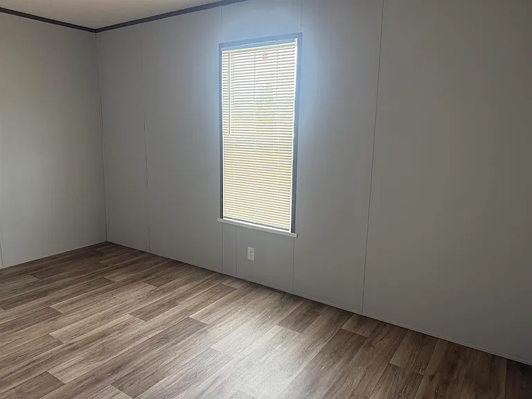 2120 Spring St #135 — Photo 12