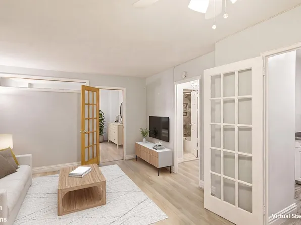 305 East 40th Street image 1 of 14