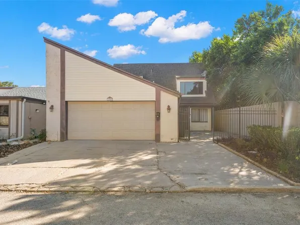 7500 Rocky Point Dr, Hudson, FL 34667