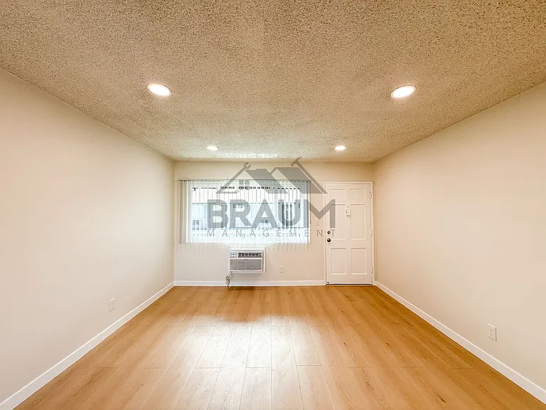 18350 NAPA, LLC — Photo 22