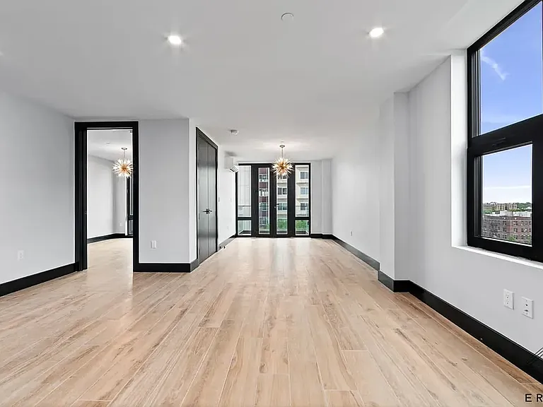 828 New York Ave #3A — Photo 1