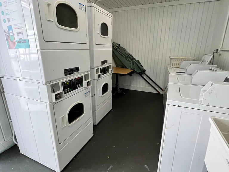 910 N Victoria Park Rd #208 — Photo 8