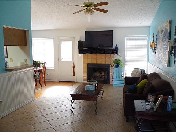 2nd image of 9008 Gainsborough Ct