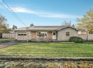 915 E Marquam St, Mount Angel, OR