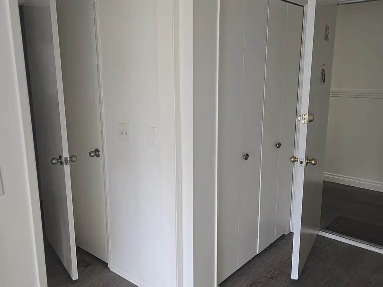57 N Ann St #301 — Photo 4