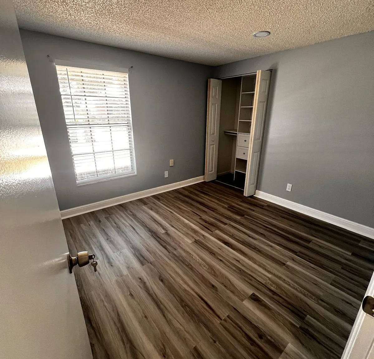 3 bed, 1148 sqft, $2,800 — Photo 3