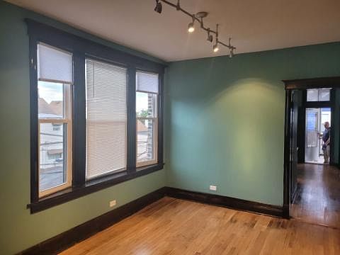4th image of 3713 W Shakespeare Ave APT 2